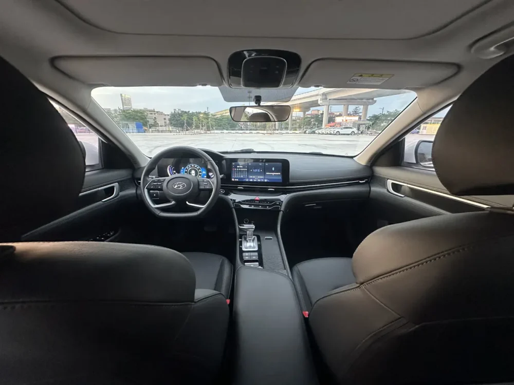 Hyundai Mistra GLX