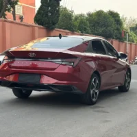 Hyundai Elantra 1.5L CVT LUX Premium