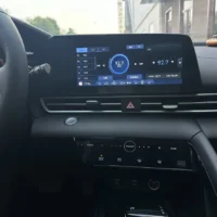 Hyundai Elantra 1.5L CVT LUX Premium