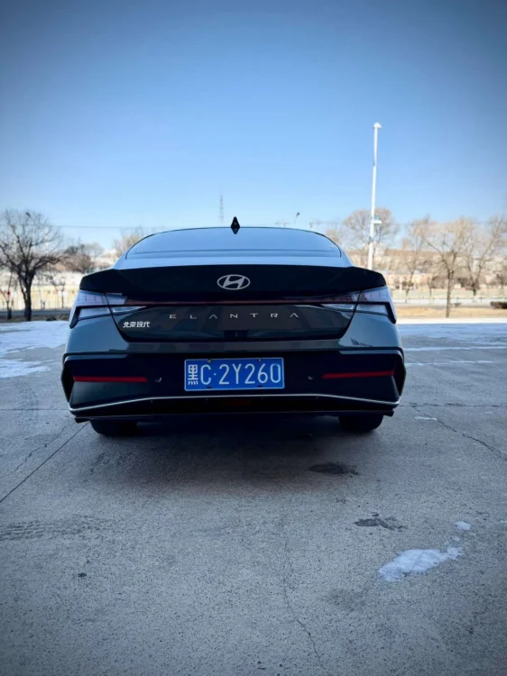 Hyundai Elantra 1.5L CVT flagship