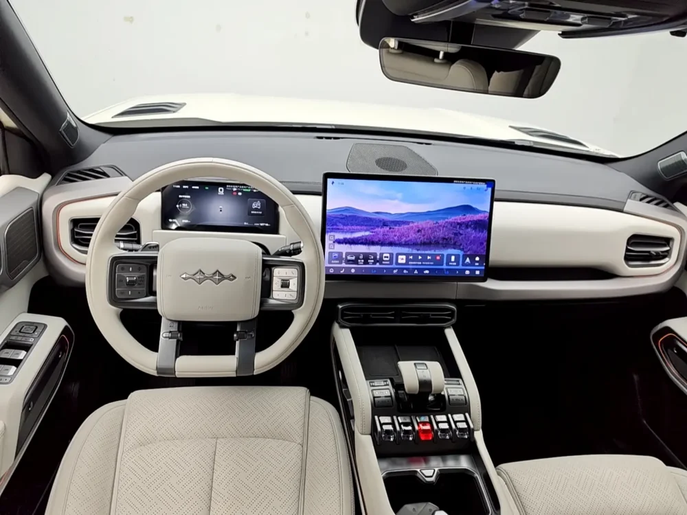 BYD Leopard Titanium 3 501KM 4WD Intelligent Driving Ultra Edition