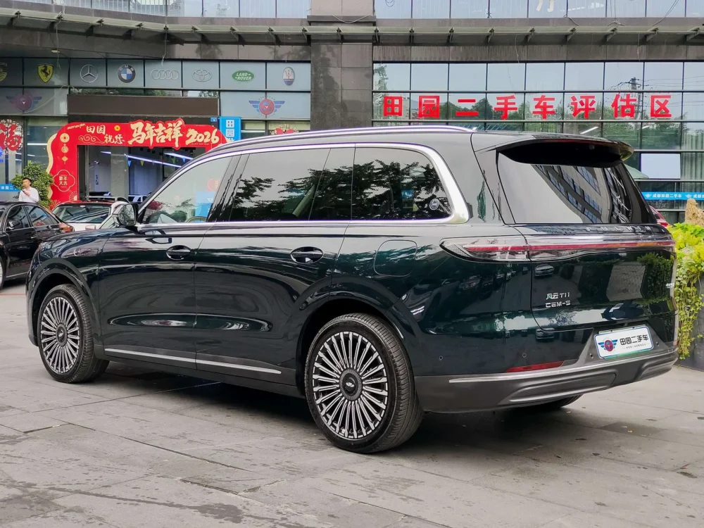 Chery Fengyun T11 Fengyun T11 220 4WD Dual IMAX Cinema Edition