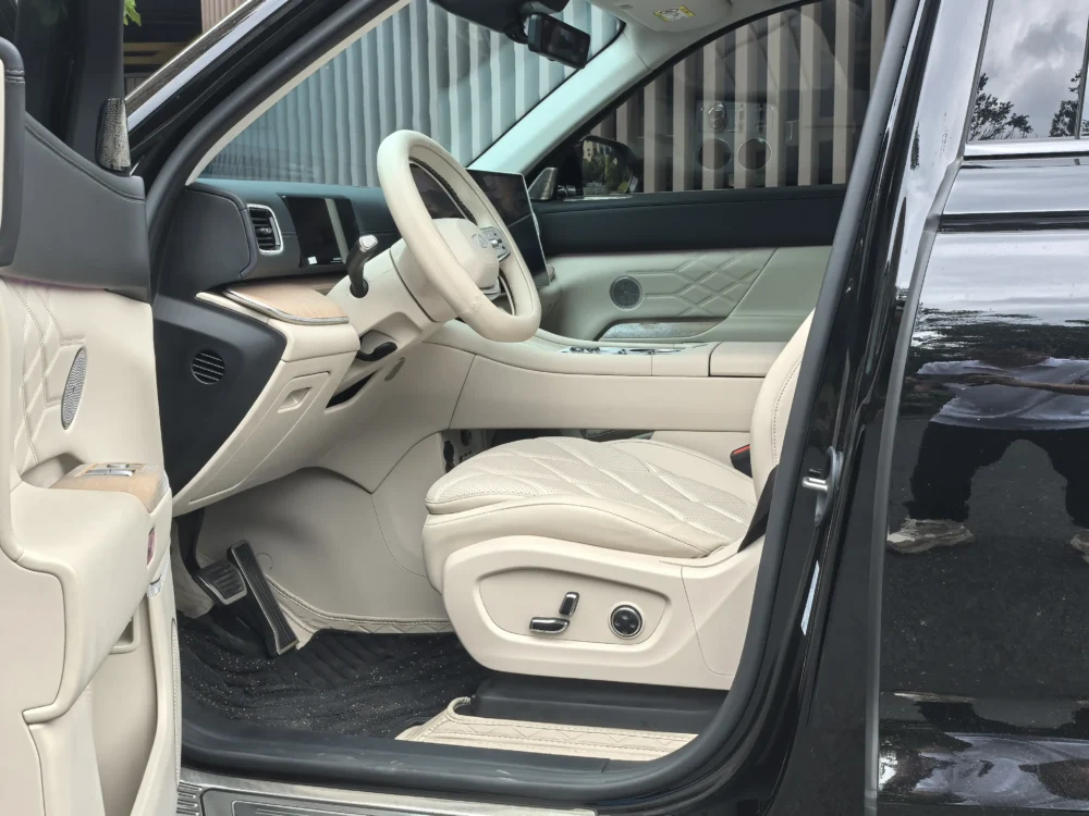 Chery Fulwin T11 220 4WD Dual IMAX Cinema Edition