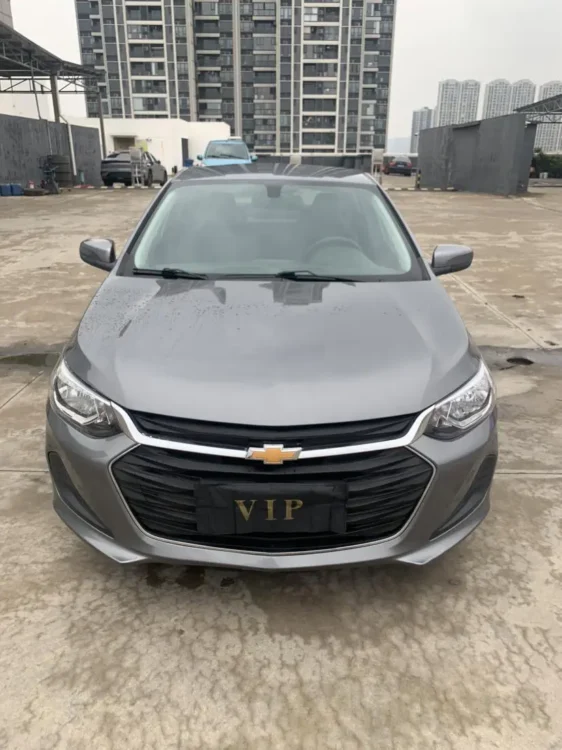 Chevrolet Onix 325T