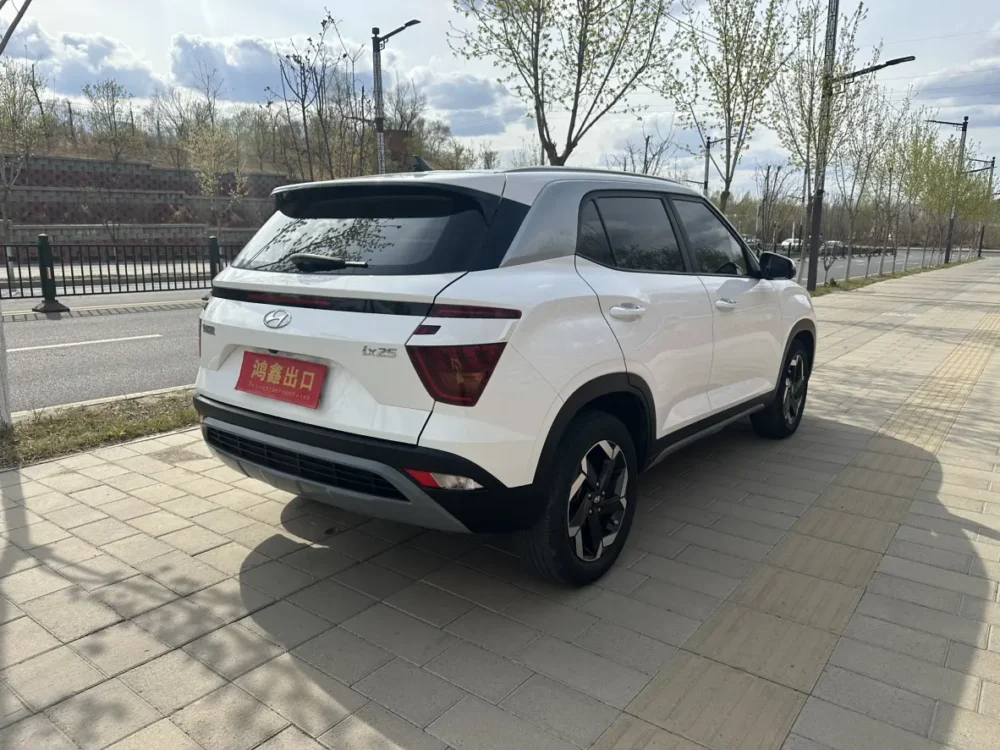 Hyundai Creta (Ix25)