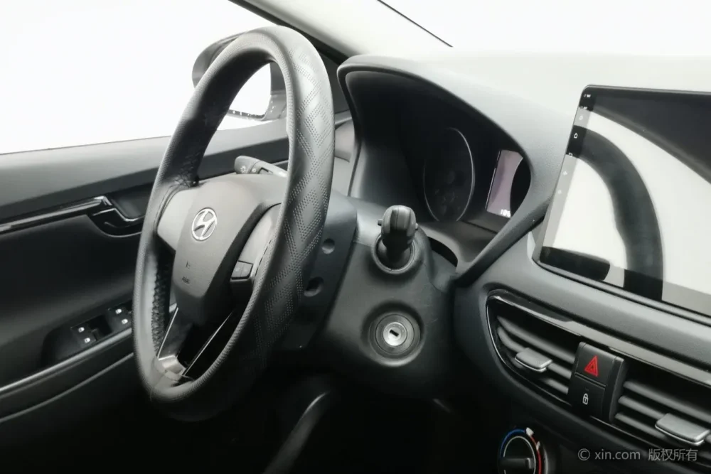 Hyundai Celesta 1.6L Automatic GL