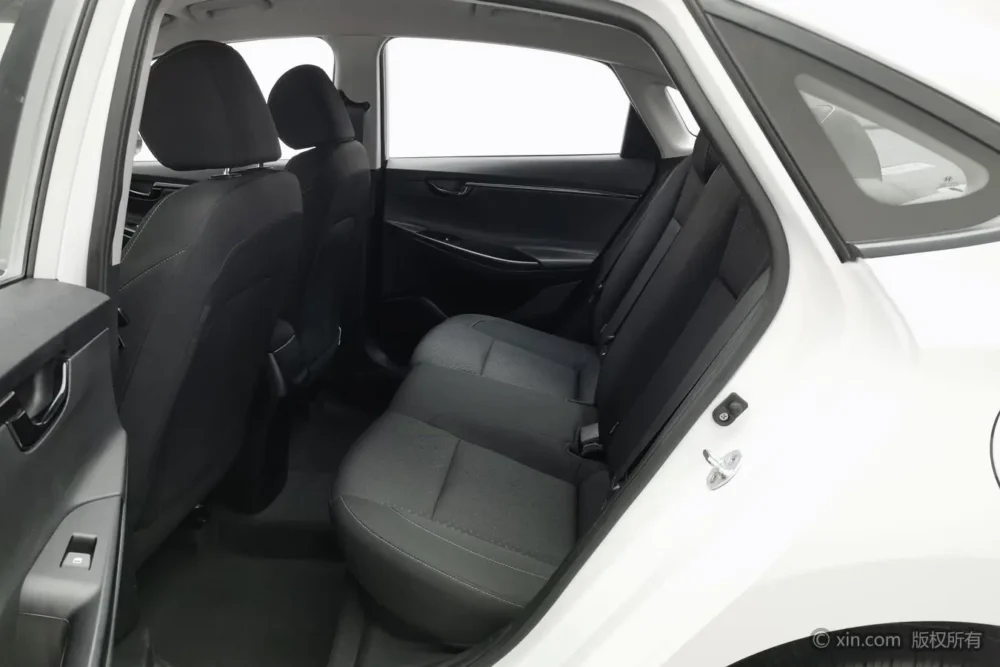 Hyundai Celesta 1.6L Automatic GL