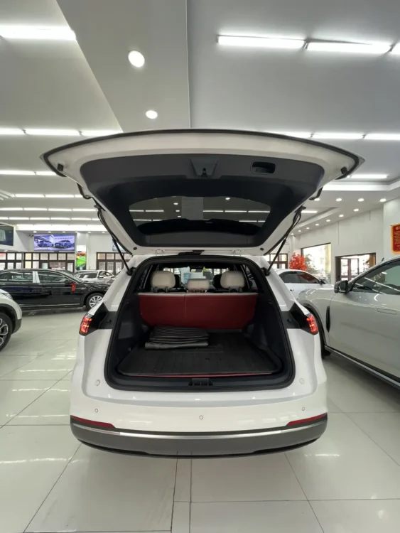 Geely Galaxy Starship 7 EM-i 120KM Pilot Edition