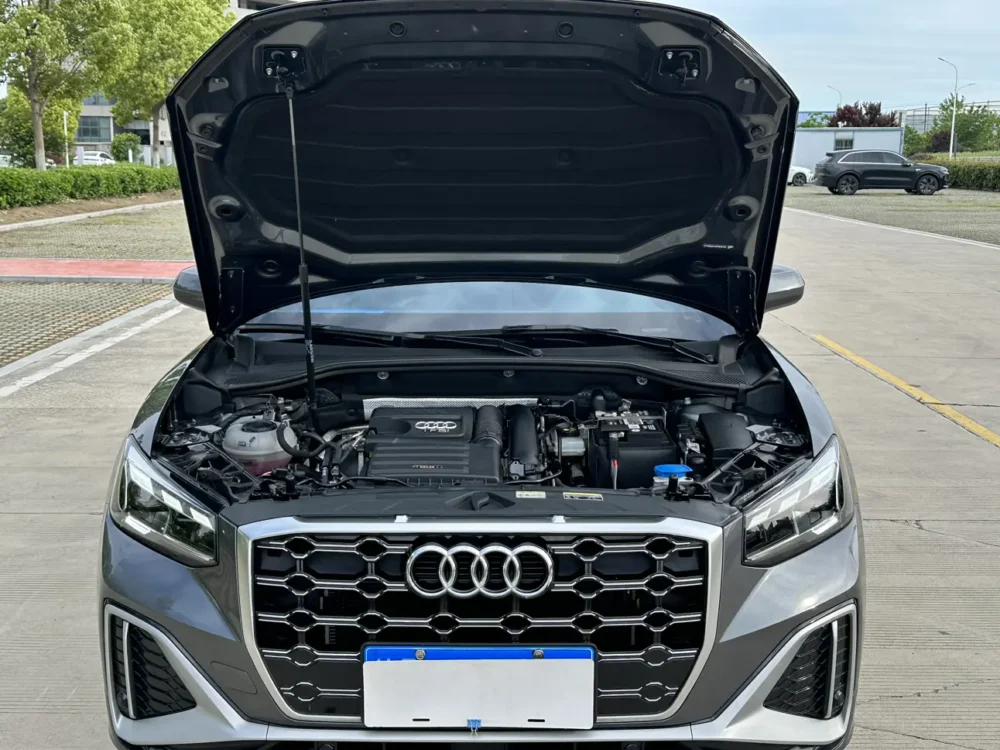Audi Q2L 35 TFSI Fashion Dynamic Edition
