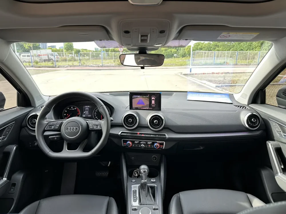 Audi Q2L 35 TFSI Fashion Dynamic Edition
