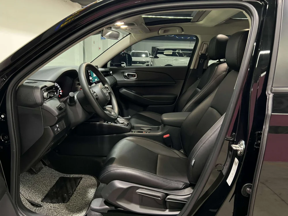 Honda Vezel 1.5L CVT