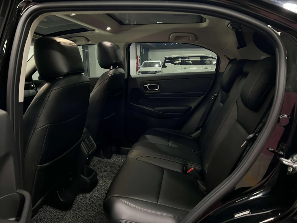 Honda Vezel 1.5L CVT