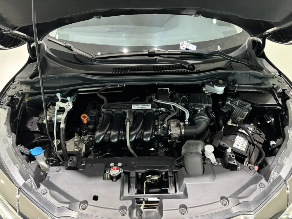 Honda Vezel 1.5L CVT Phantom Night Pioneer Edition