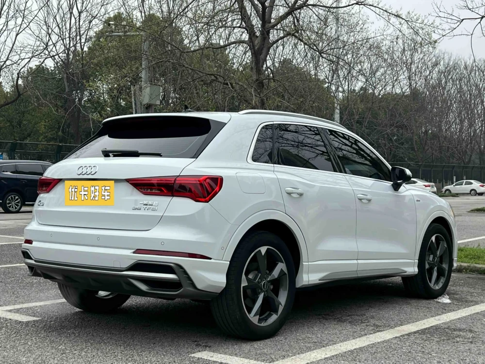 Audi Q3 35 TFSI Fashionable and Elegant
