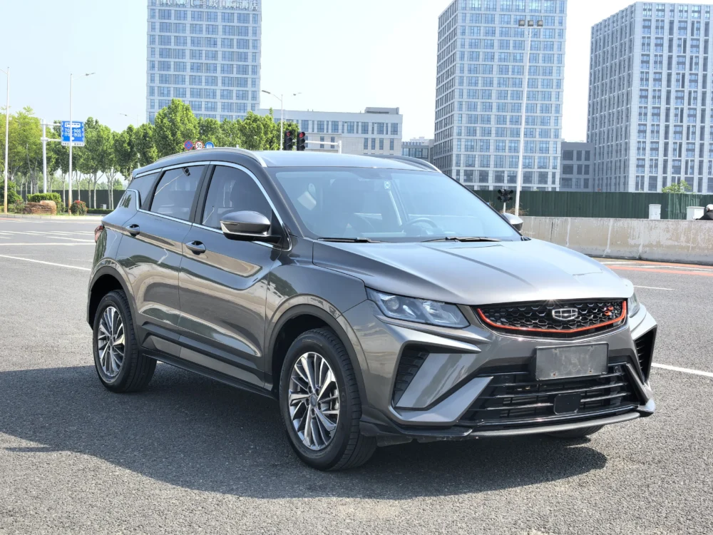 Geely Coolray SX11 240T DCT Platinum Edition