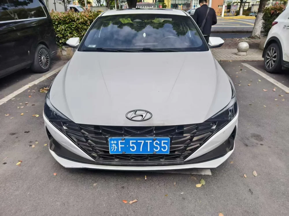 Hyundai Elantra 240TGDi DCT LUX Premium Edition