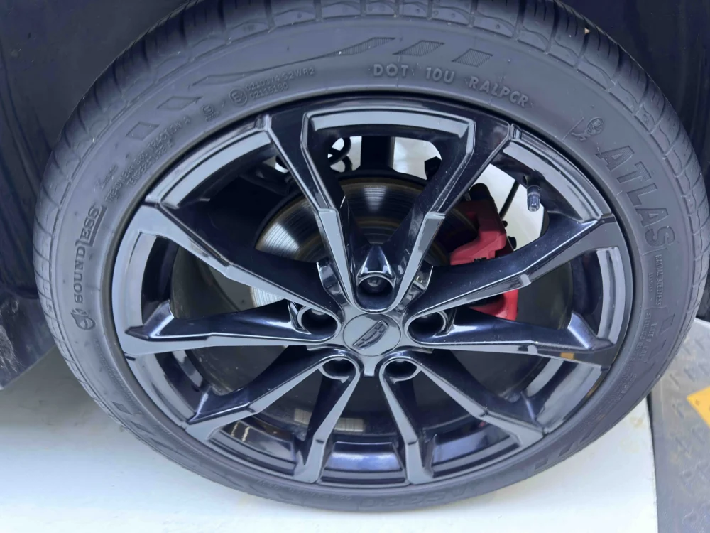 Geely Emgrand S 1.4T CVT Premium Edition