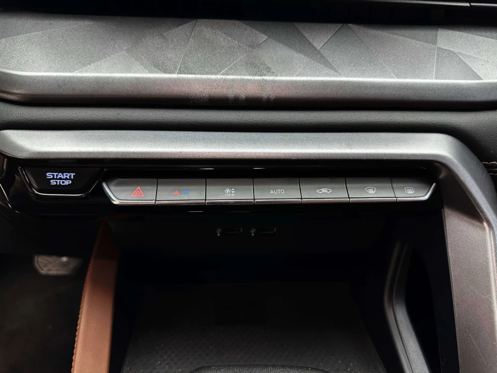 Geely Vision X6 PRO 1.4T Automatic Premium Edit