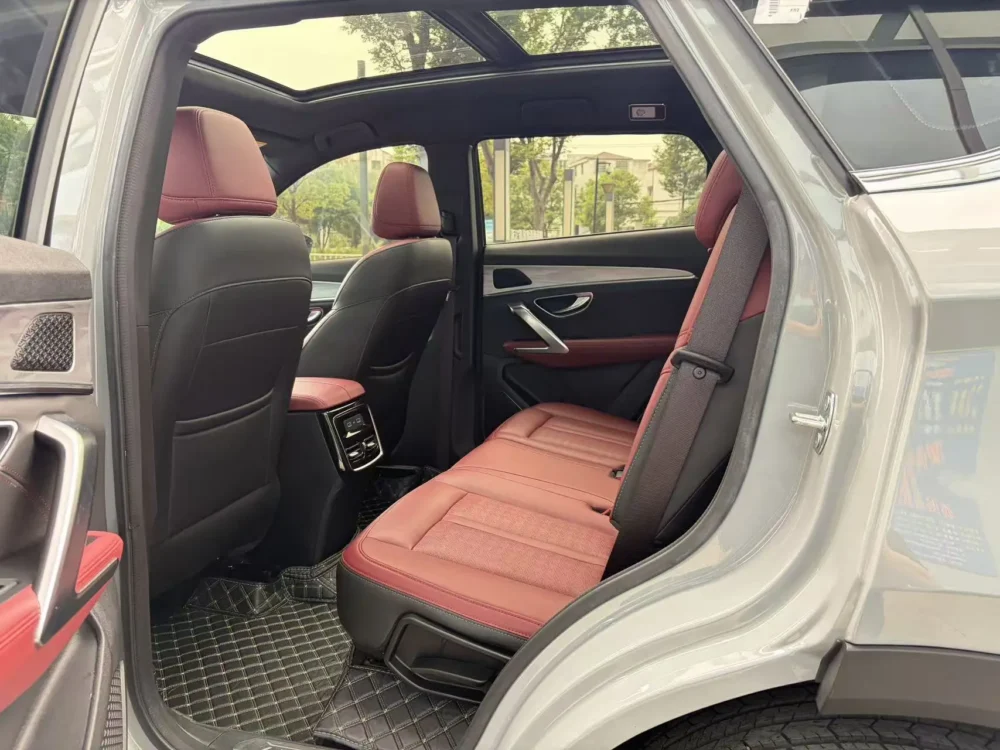 Jetour X70 PRO 1.5T DCT comfort 7 seats