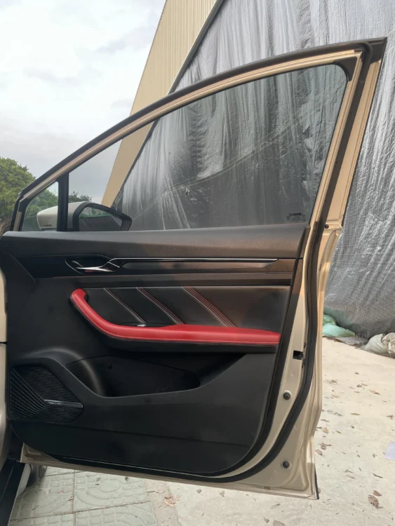 Geely Emgrand S 1.4T CVT Premium
