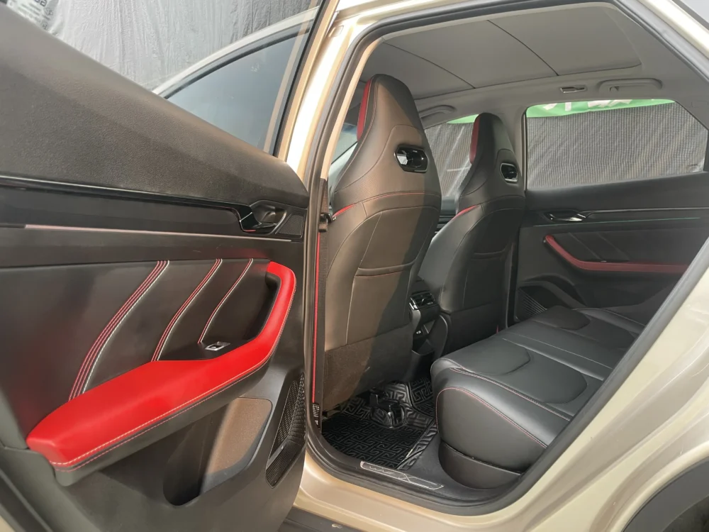 Geely Emgrand S 1.4T CVT Premium