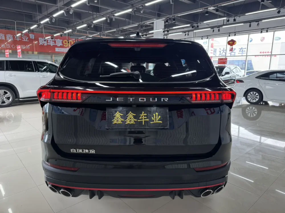 Jetour X70 PRO 1.5T DCT 7 seats