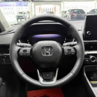 Honda CR-V Honda 240TURBO CVT AWD drive 5-seats