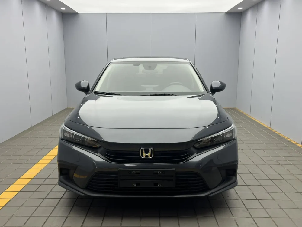 Honda Civic 180TURBO CVT