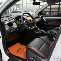 Geely Coolray SX11 240T DCT Platinum Edition