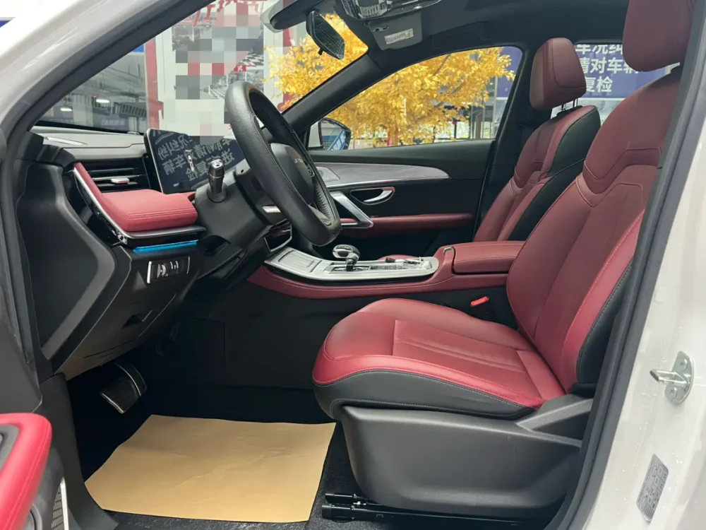Jetour X70 PRO 1.5T DCT comfort 7 seats
