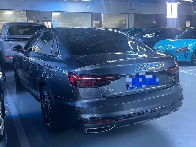 Audi A4L model TFSI fashion dynamic type