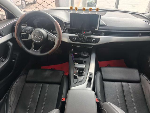 Audi A4 model 35 TFSI fashion dynamic type
