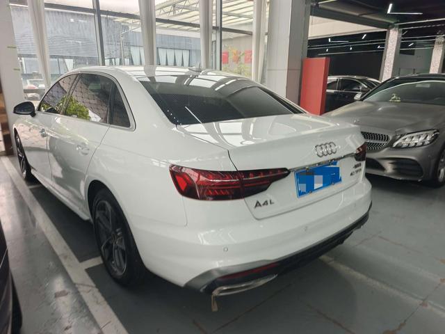 Audi A4 model 35 TFSI fashion dynamic type