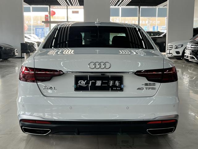 Audi A4 model 35 TFSI fashion dynamic typ