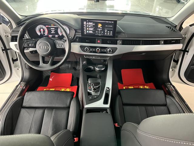 Audi A4 model 35 TFSI fashion dynamic typ