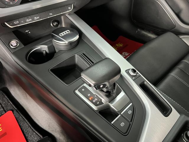 Audi A4 model 35 TFSI fashion dynamic typ