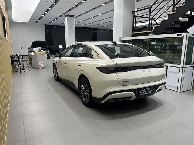 BYD Seal 06EV 46.08 kWh 470KM Premium 110kw
