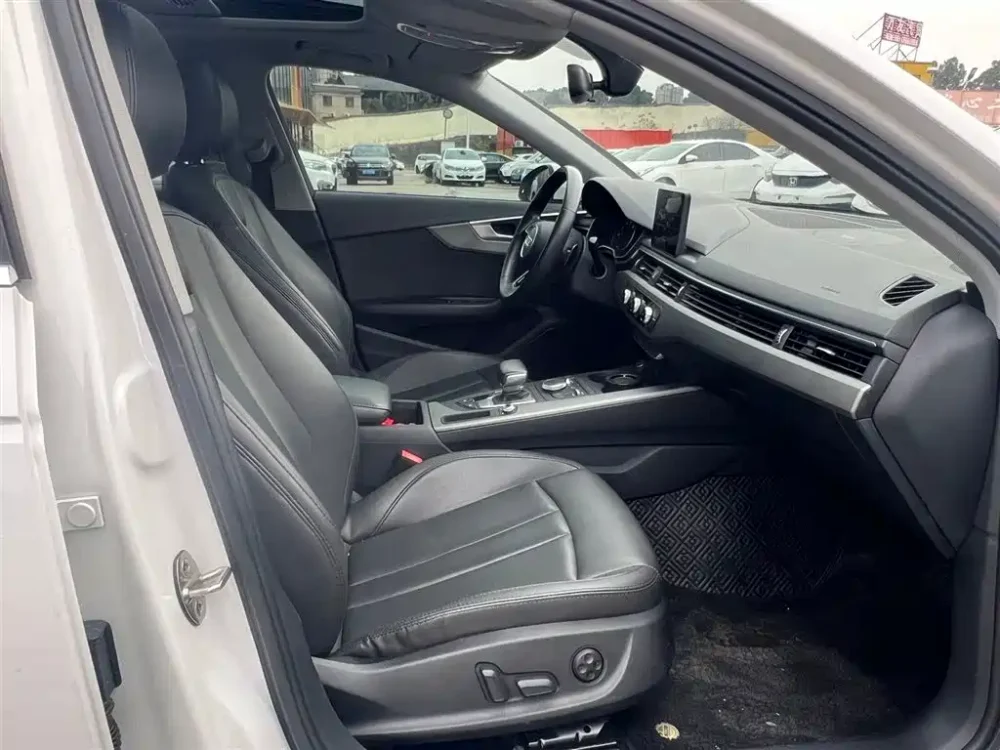 Audi A4 model 35 TFSI Enterprising