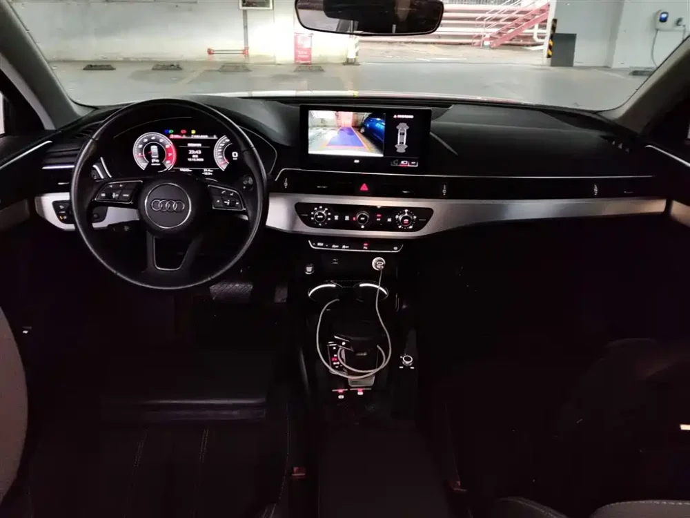 Audi A4 model 35 TFSI fashion dynamic type