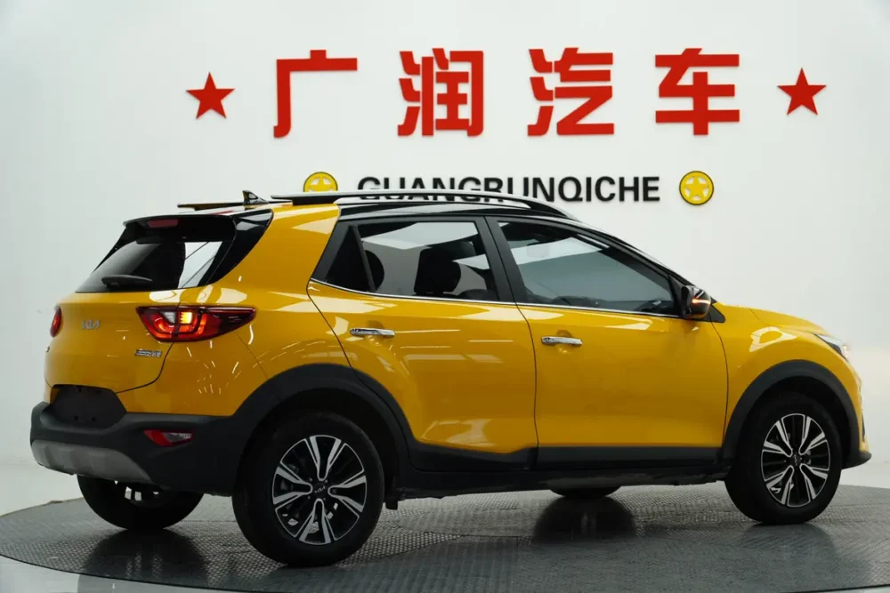 Kia KX1 1.4L CVT fun sunroof model