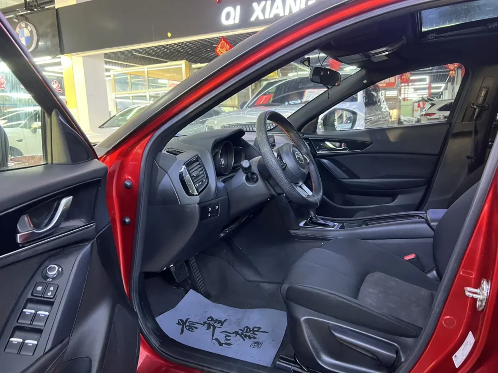 Mazda CX-4