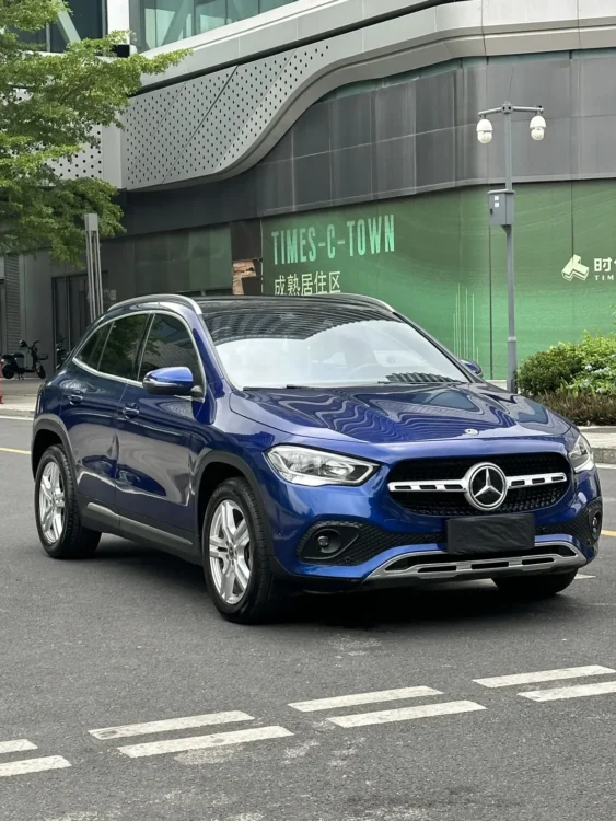 Mercedes-Benz GLA