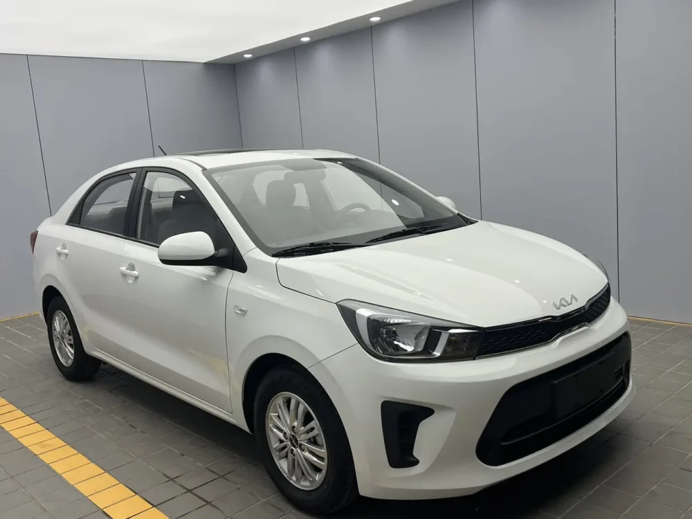 Kia Pegas 1.4L automatic comfort sunroof version
