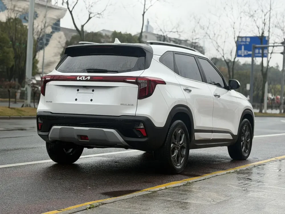 Kia Seltos 1.5L IVT Luxury Edition