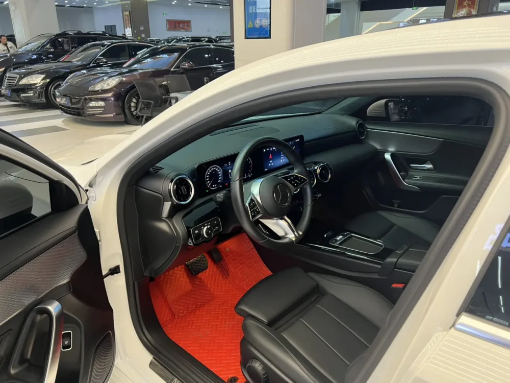 Mercedes-Benz A-Class A 180