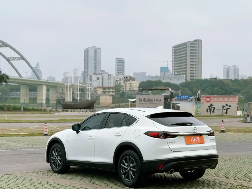 Mazda CX-4