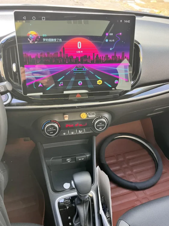 Kia KX1 1.4L CVT fun sunroof model
