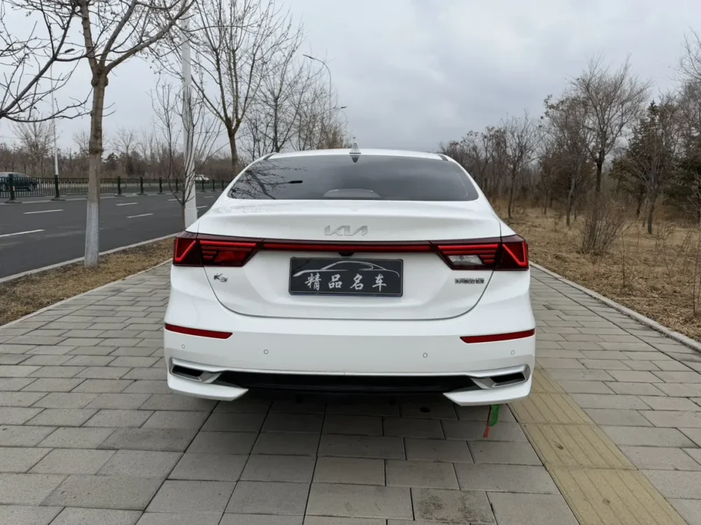 Kia K3 1.5L IVT Deluxe Edition