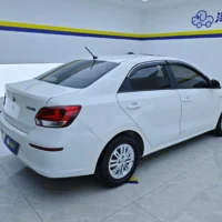 Kia Pegas 1.4L automatic comfort sunroof version