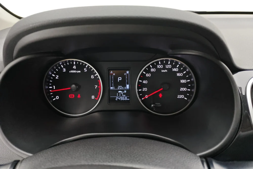 Kia Pegas 1.4L automatic comfort sunroof version